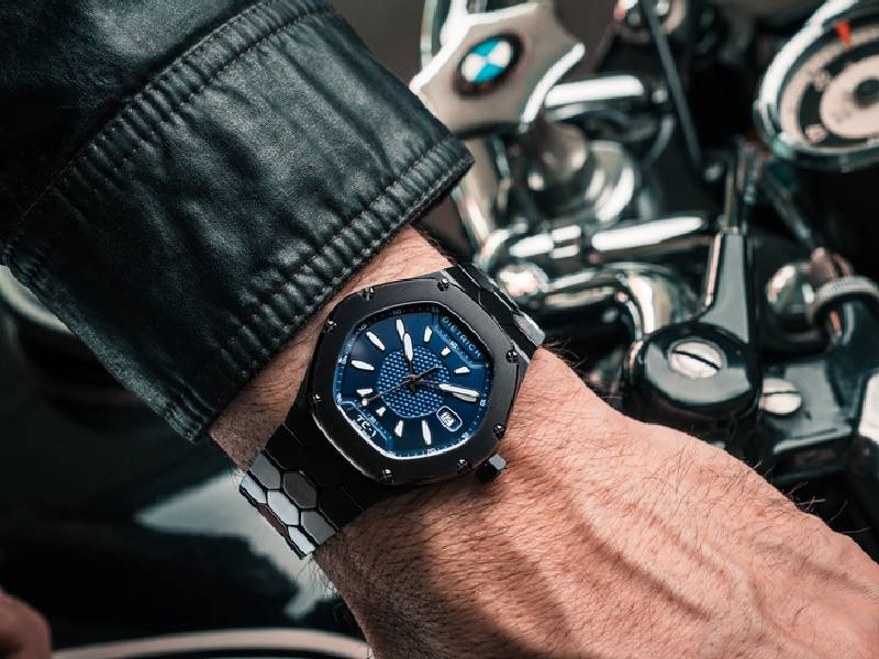 469-amn-4-OROLOGIO UOMO AUTOMATICO Time Companion PVD – Blue dial DIETRICH (1).jpg