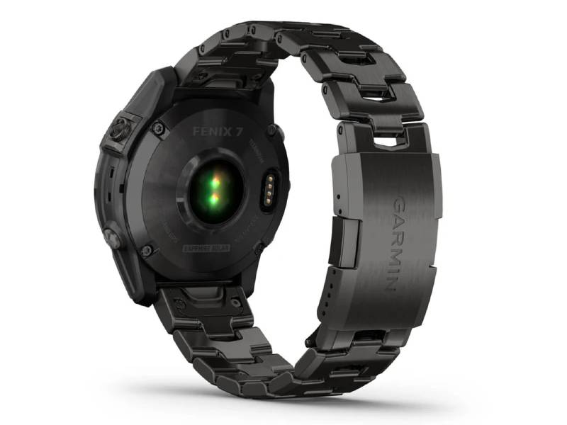 2946-19e-8-FENIX7-SAPPHIRE-SOLAR-EDITION-CARBON-GREY-DLC-TITANIUM-GARMIN-010-02540-39 (2).jpg